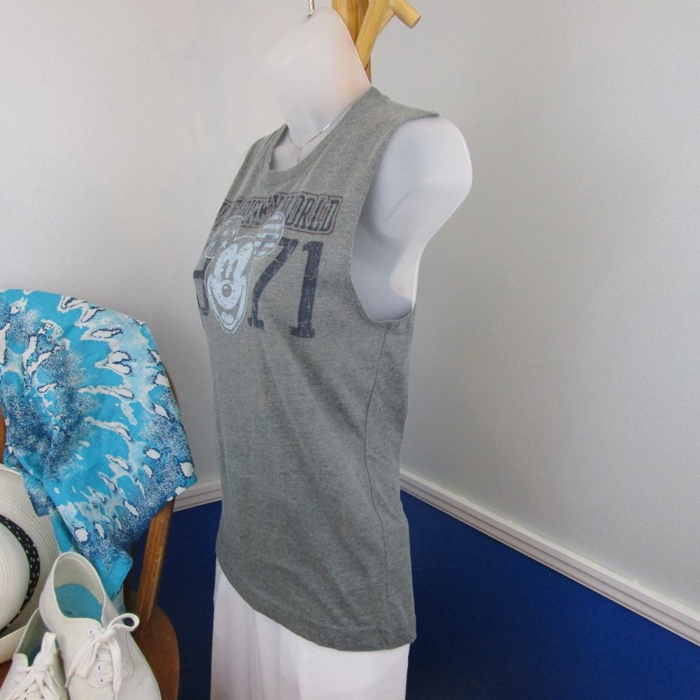 👚2X Host Pick👚 Classic Disney Mickey Mouse Tank - Picture 4 of 12